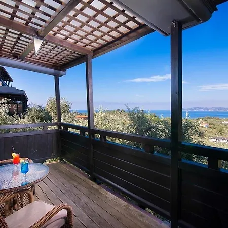 Kallisti Otel 3*