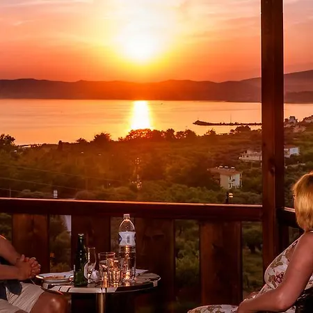 Kallisti Hotel Potos