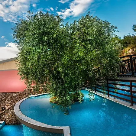 Kallisti Hotel Potos