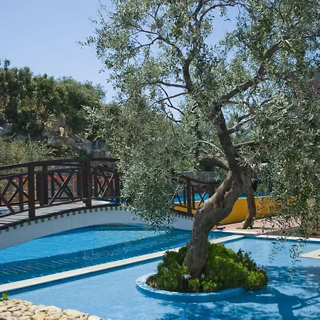 卡利斯蒂酒店 3*