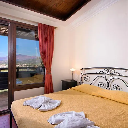 卡利斯蒂酒店 3* 波托什